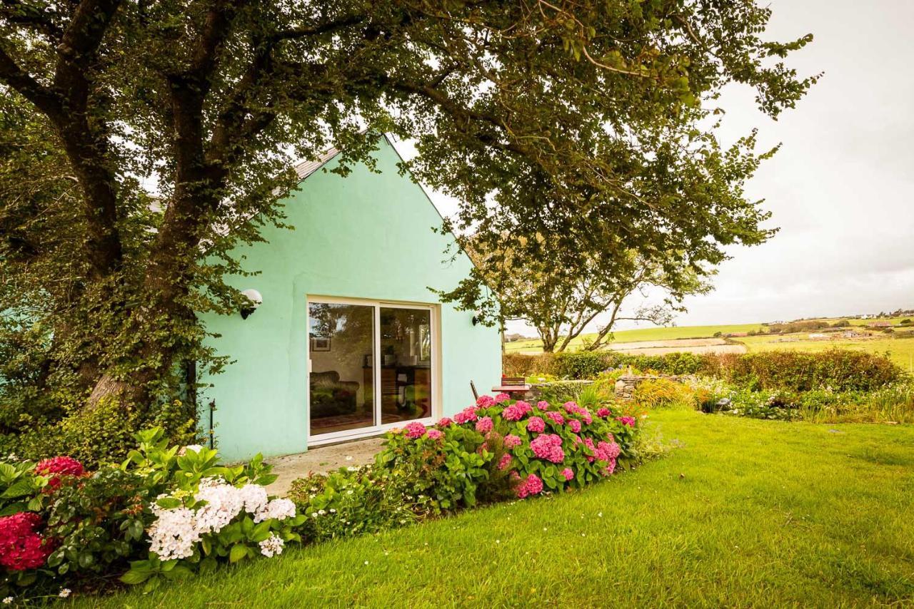 Ferienwohnung The Wild Atlantic Hideaway Clonakilty Exterior foto