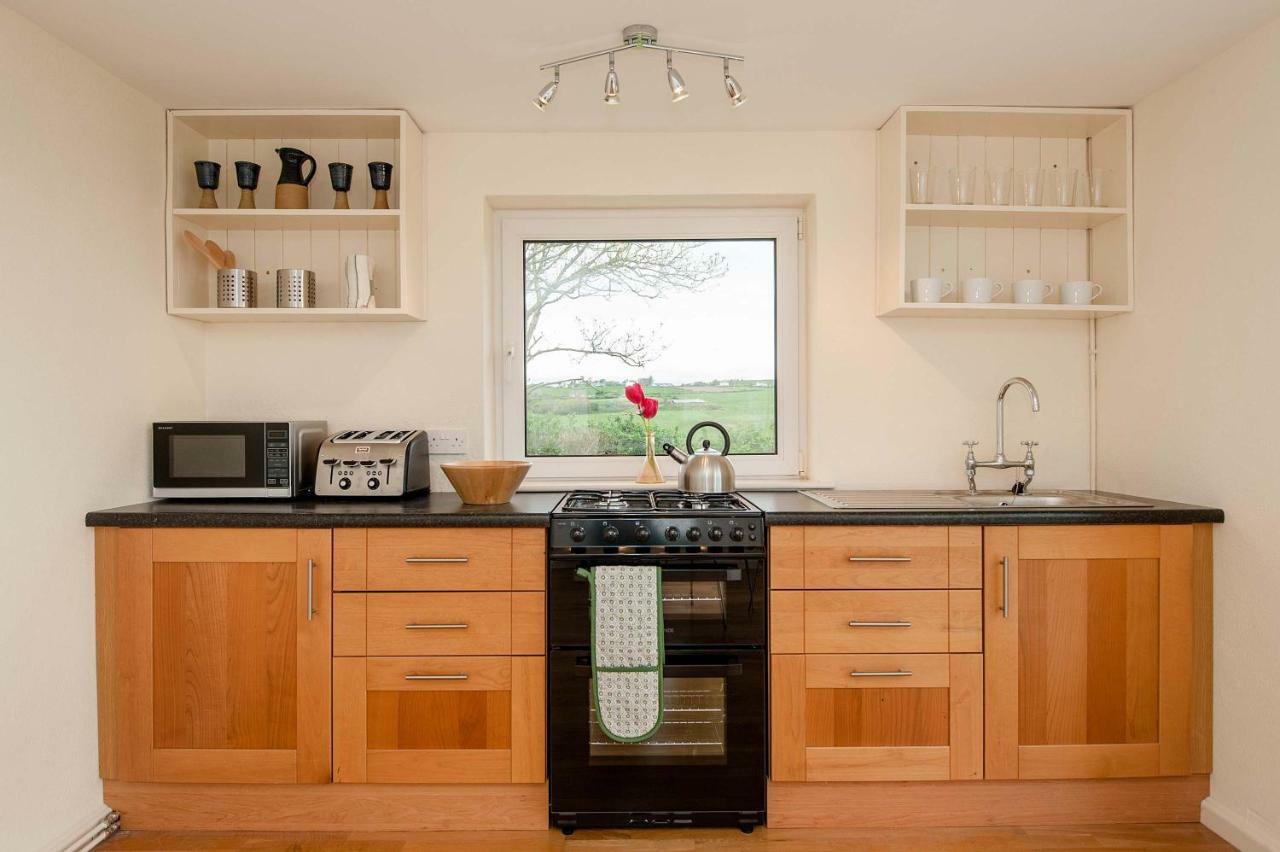 Ferienwohnung The Wild Atlantic Hideaway Clonakilty Exterior foto